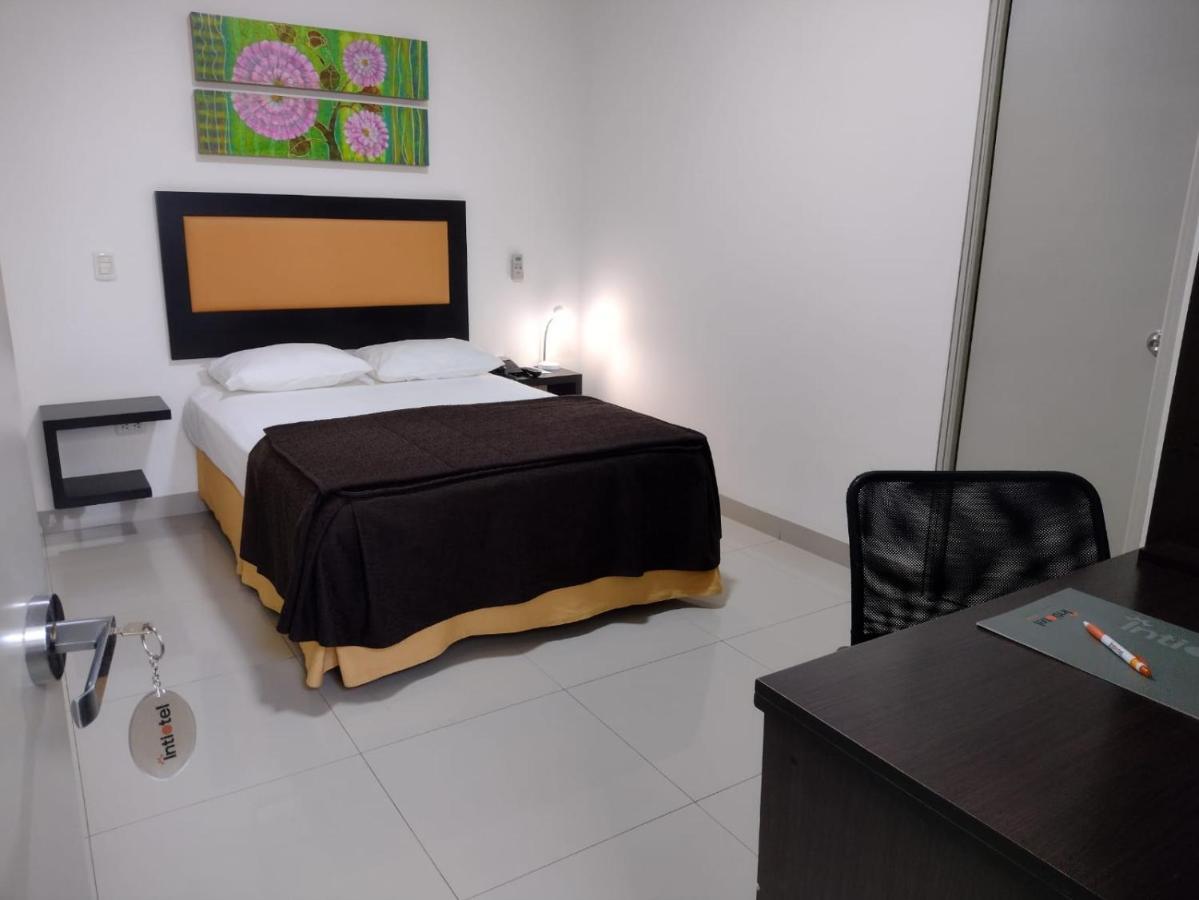 Intiotel Piura Bagian luar foto