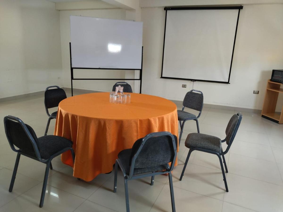 Intiotel Piura Bagian luar foto